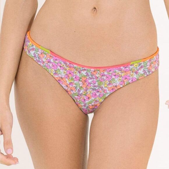 Maaji Fandango Flirt Pink Floral Thin Side Reversible Bikini Bottom Size 2XL - Picture 3 of 15